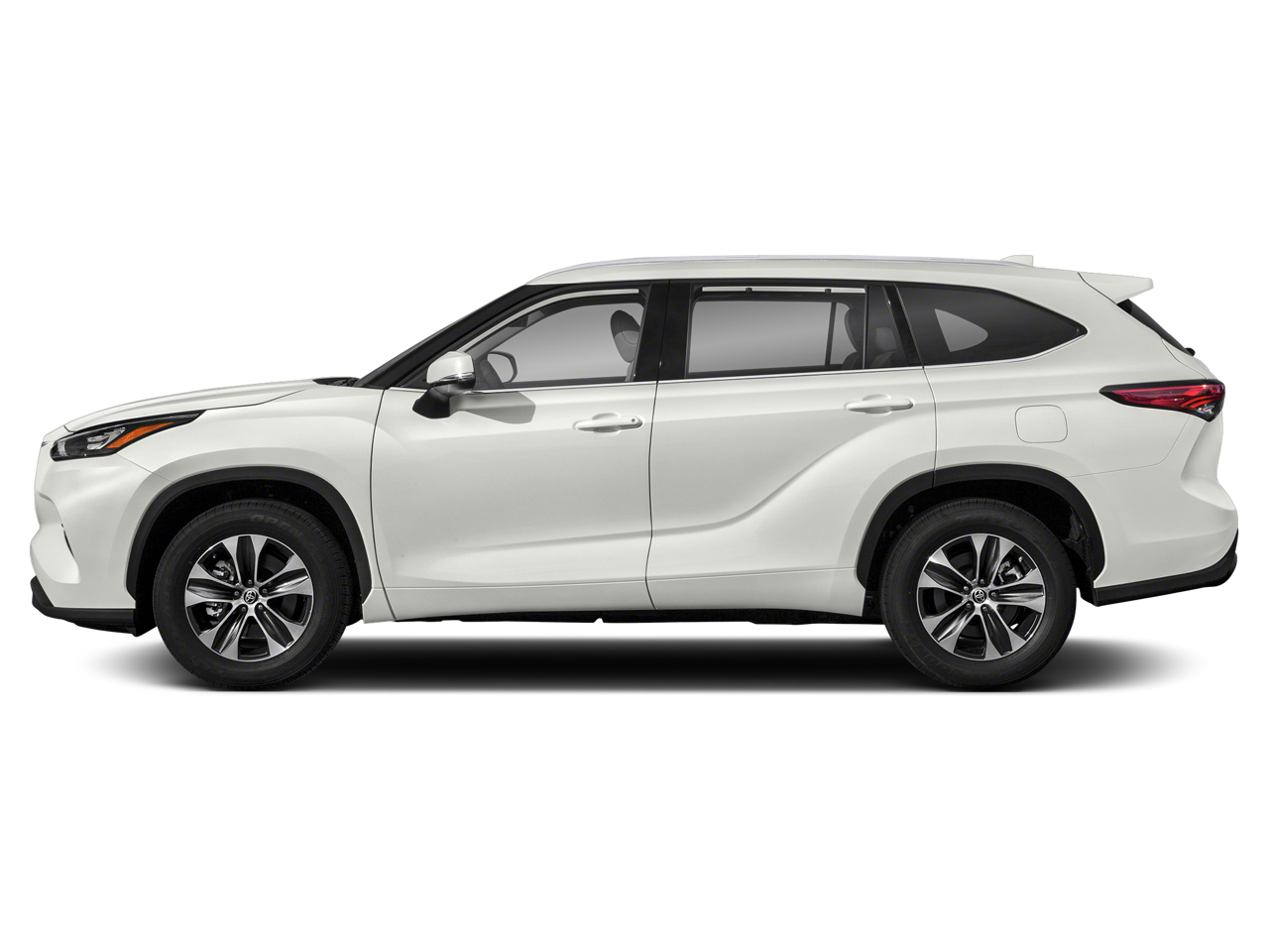 2021 Toyota Highlander XLE photo 2