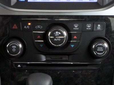 2013 Chrysler 300 C John Varvatos