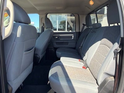 2017 RAM 1500 Big Horn Crew Cab 4x4 5'7" Box