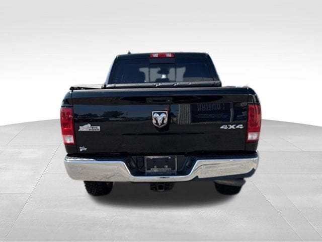 2017 RAM 1500 Big Horn Crew Cab 4x4 5'7" Box
