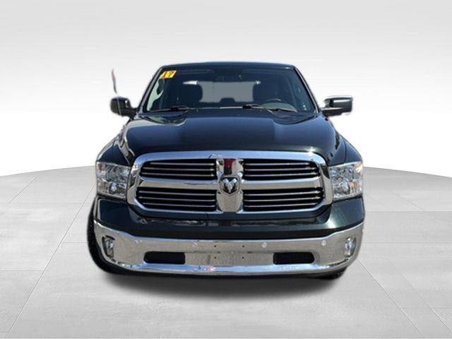2017 RAM 1500 Big Horn Crew Cab 4x4 5'7" Box