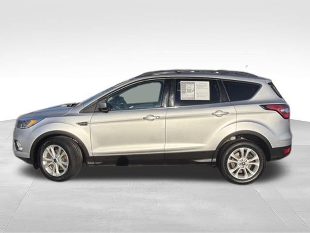 Used 2018 Ford Escape SE with VIN 1FMCU0GD6JUD22996 for sale in Fenton, MI