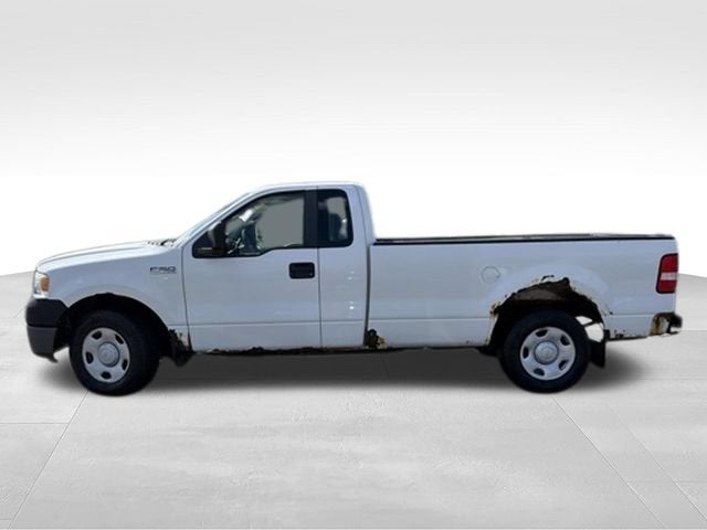 Used 2008 Ford F-150 XL with VIN 1FTRF12W98KD80100 for sale in Fenton, MI