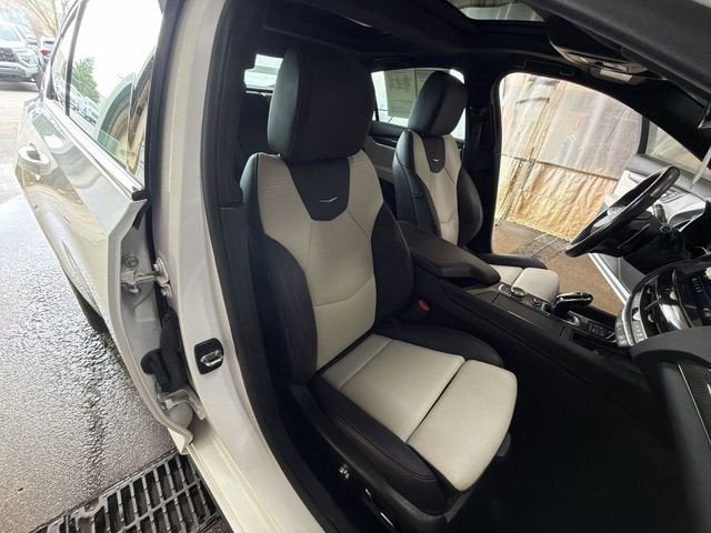 2023 Cadillac CT5 Sport