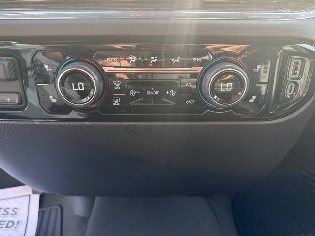 2024 Chevrolet Silverado 1500 LT - Photo 24