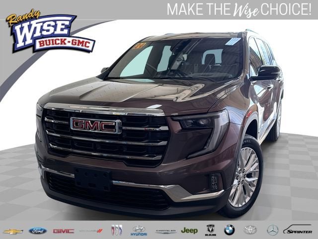 2024 GMC Acadia Elevation FWD's photo