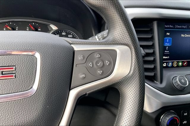 2023 GMC Acadia SLE - Photo 19