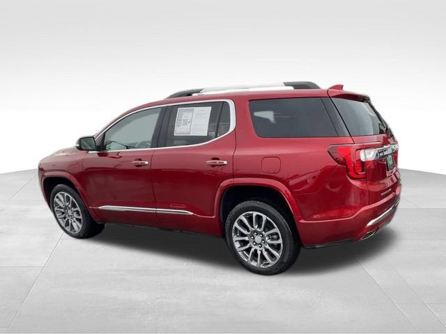 2023 GMC Acadia Denali
