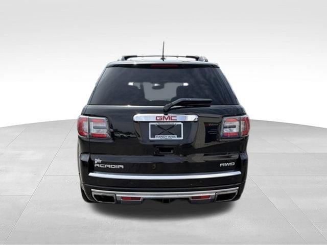 2016 GMC Acadia Denali