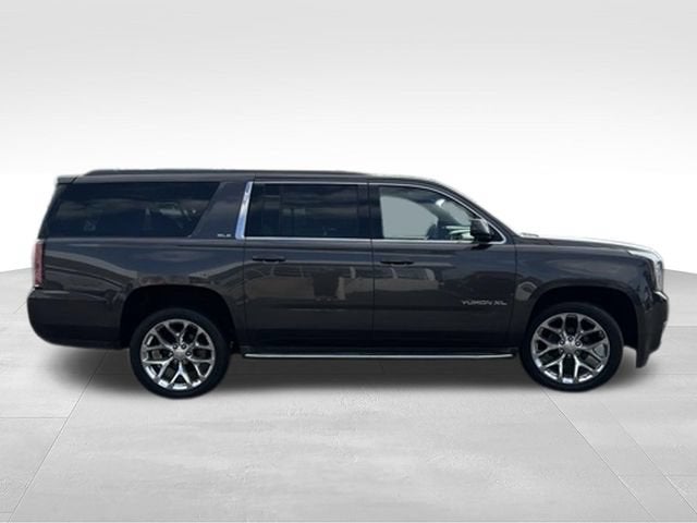 2016 GMC Yukon XL SLE