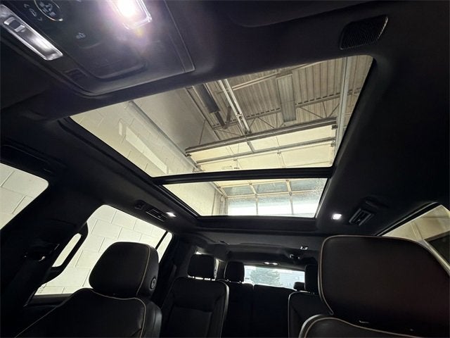 2022 GMC Yukon XL SLT