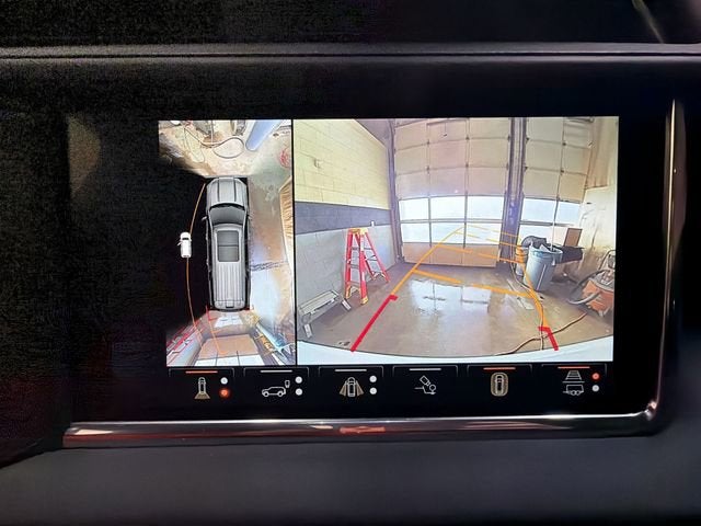 2023 GMC Yukon XL Denali Ultimate