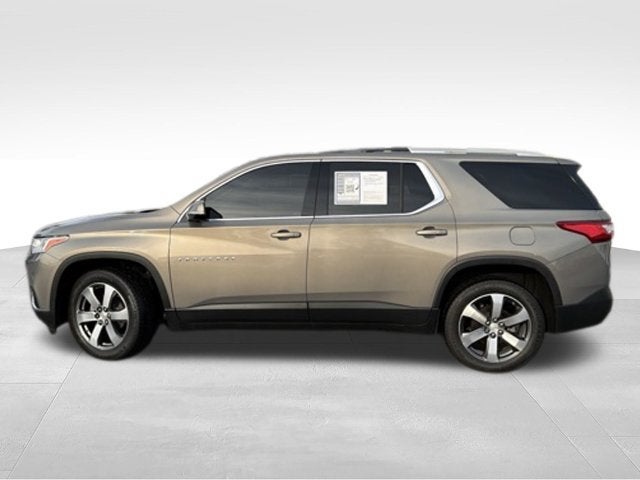 Used 2018 Chevrolet Traverse 3LT with VIN 1GNERHKW7JJ110638 for sale in Fenton, MI