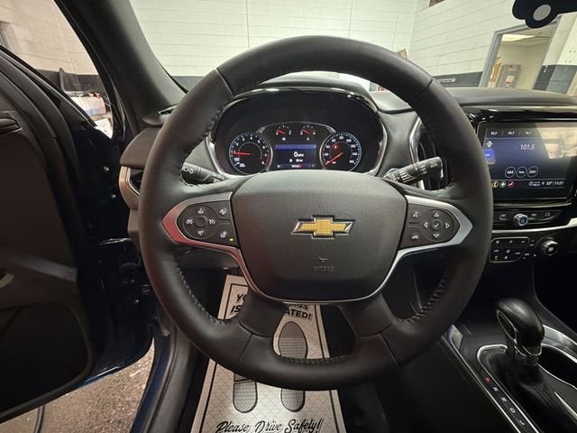 2022 Chevrolet Traverse LT Leather