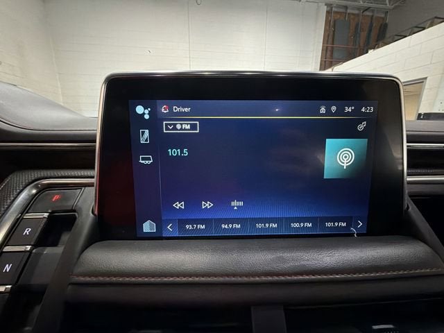 2023 Chevrolet Suburban RST