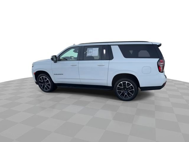 2023 Chevrolet Suburban RST