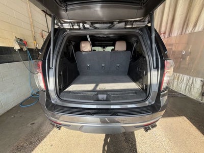 2021 Chevrolet Suburban High Country