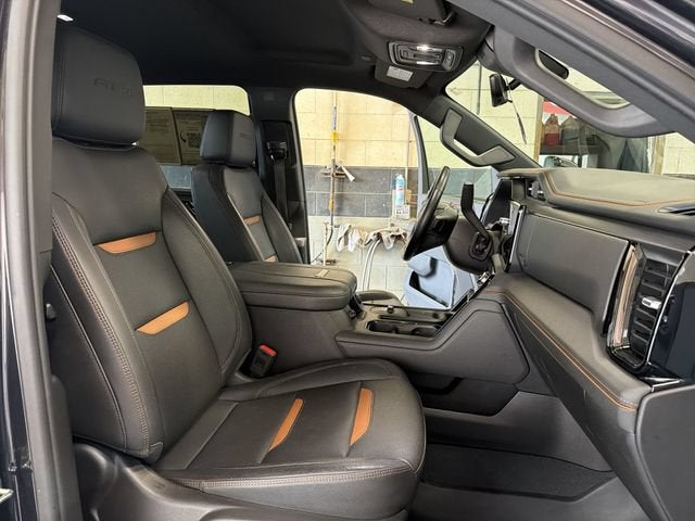 2024 GMC Sierra 2500HD AT4 - Photo 25