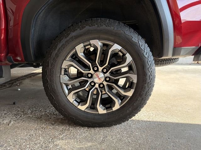 2023 GMC Canyon Denali