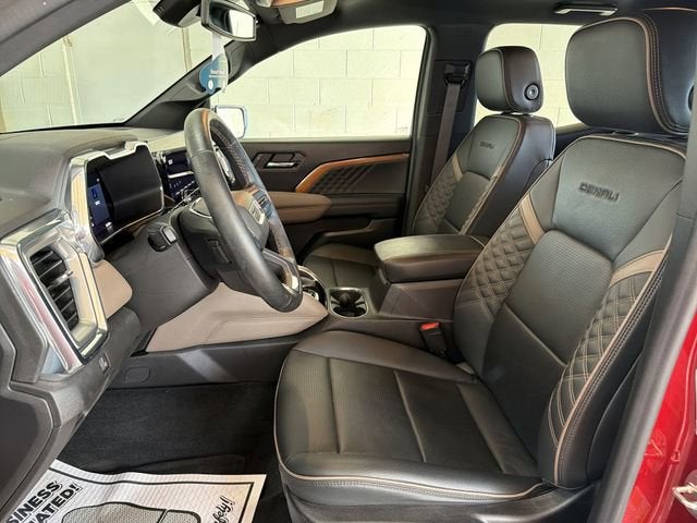 2023 GMC Canyon Denali
