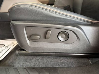 2023 GMC Canyon Denali