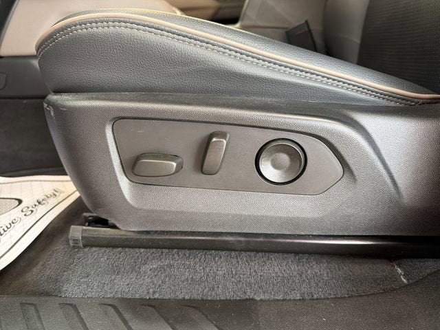 2023 GMC Canyon Denali
