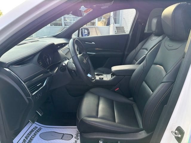 2023 Cadillac XT4 AWD Sport