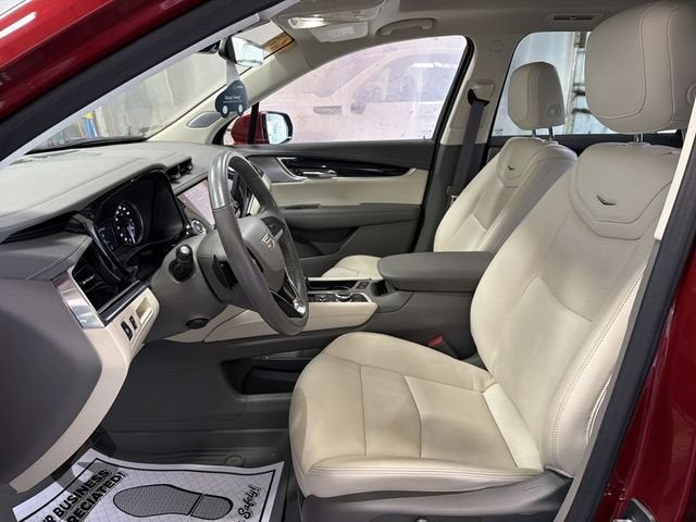 2023 Cadillac XT6 Premium Luxury