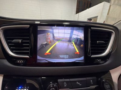 2018 Chrysler Pacifica Touring L Plus