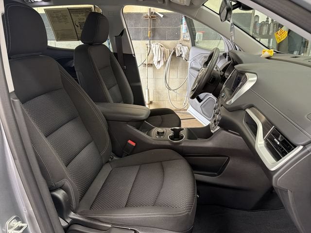 2024 GMC Terrain SLE - Photo 25