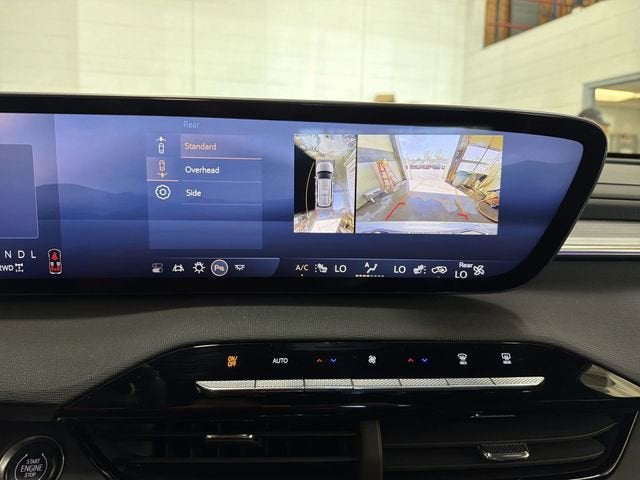 2025 Buick Enclave Preferred - Photo 17