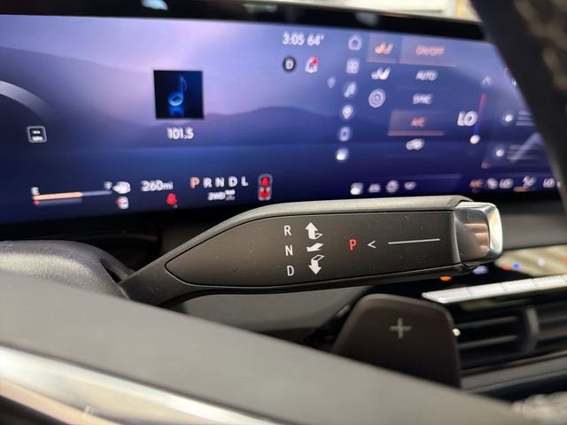 2025 Buick Enclave Preferred - Photo 20