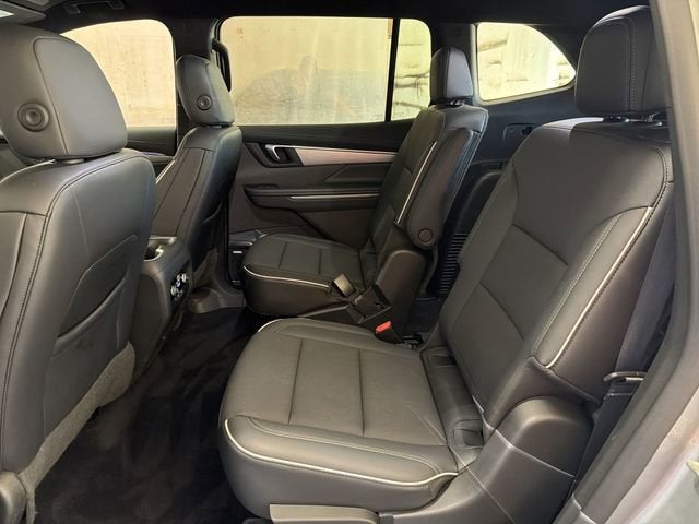 2025 Buick Enclave Preferred - Photo 23