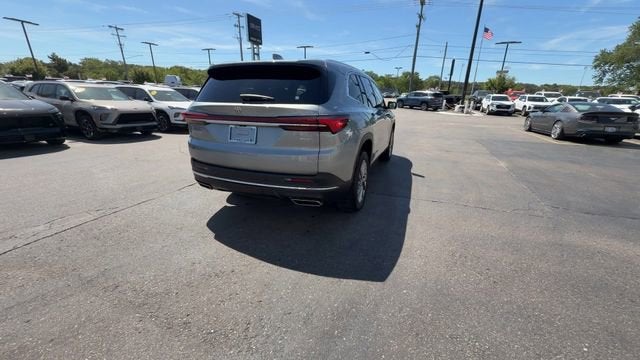 2025 Buick Enclave Preferred - Photo 7