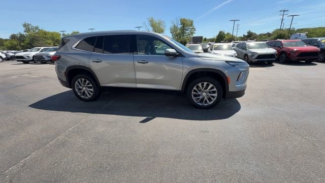 2025 Buick Enclave Preferred - Photo 9