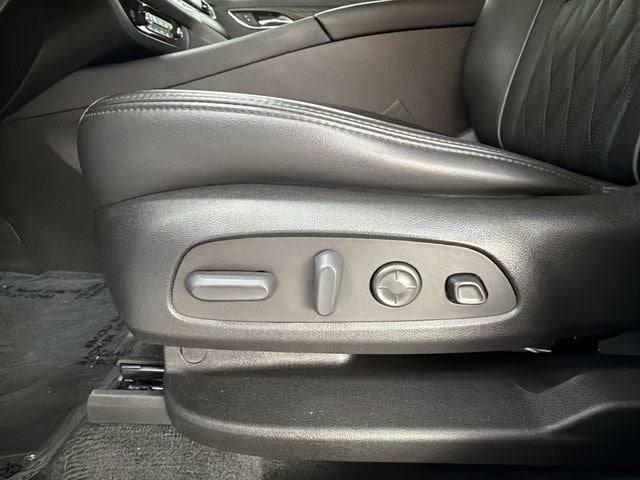 2022 Buick Enclave Avenir