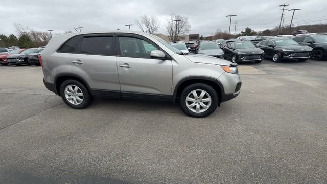 Used 2012 Kia Sorento LX with VIN 5XYKT3A11CG281846 for sale in Fenton, MI