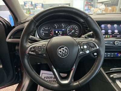 2019 Buick Regal TourX Essence