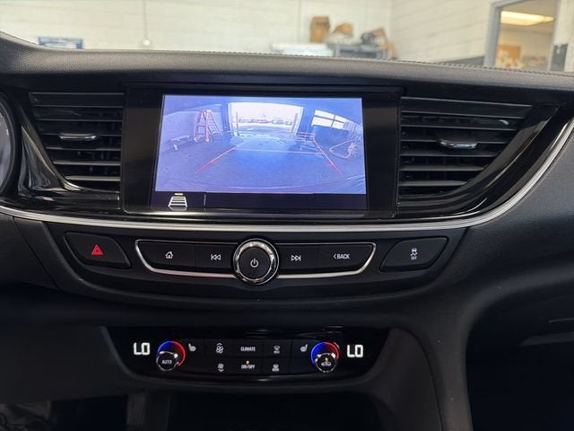 2019 Buick Regal TourX Essence