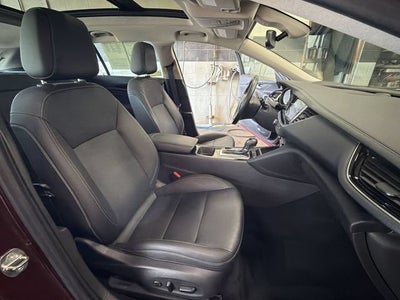 2019 Buick Regal TourX Essence