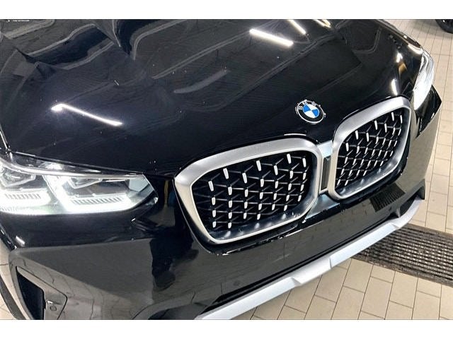 2023 BMW X4 xDrive30i