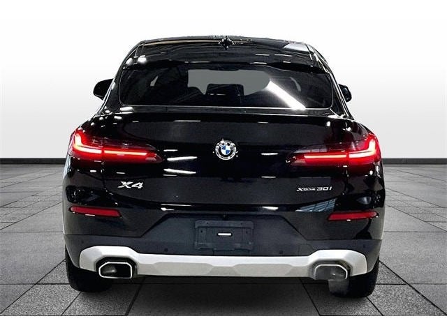 2023 BMW X4 xDrive30i