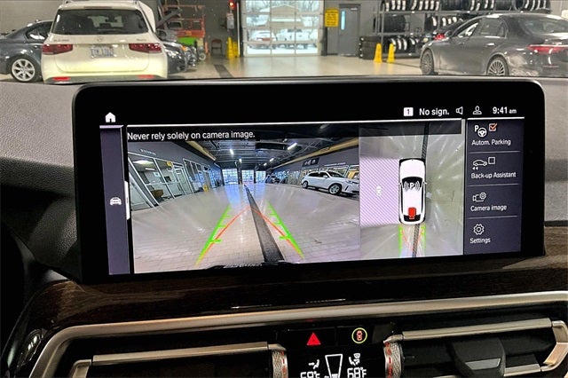 2023 BMW X4 xDrive30i