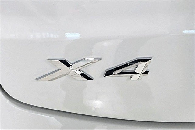 2023 BMW X4 xDrive30i