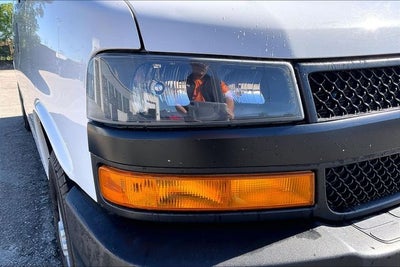 2023 Chevrolet Express 2500 Work Van Cargo