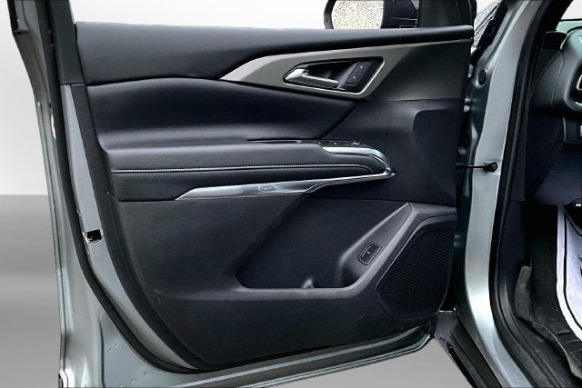2024 Chevrolet Traverse LS