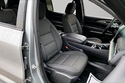 2024 Chevrolet Traverse LS