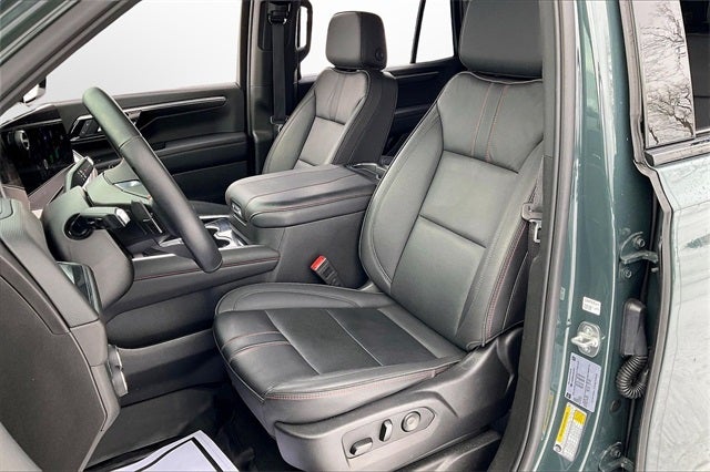 2025 Chevrolet Tahoe RST