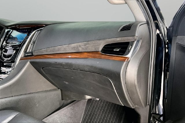 2018 Cadillac Escalade Luxury