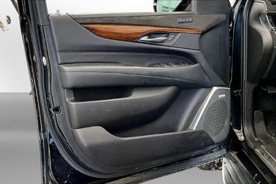 2018 Cadillac Escalade Luxury
